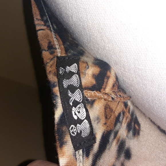 Jayli dress - Picture 5 of 7